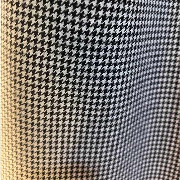 Houndstooth Skirt Black and white - Picture 2 of 3